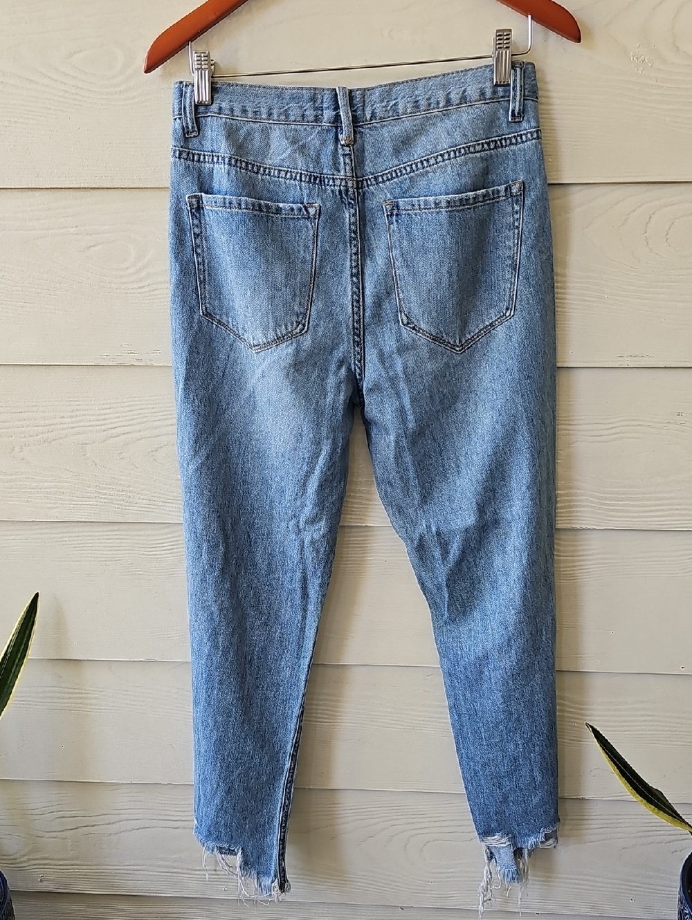 Insane Gene Distressed Boyfriend Jeans Light Wash Size 5/26 Raw Hem - Picture 5 of 11